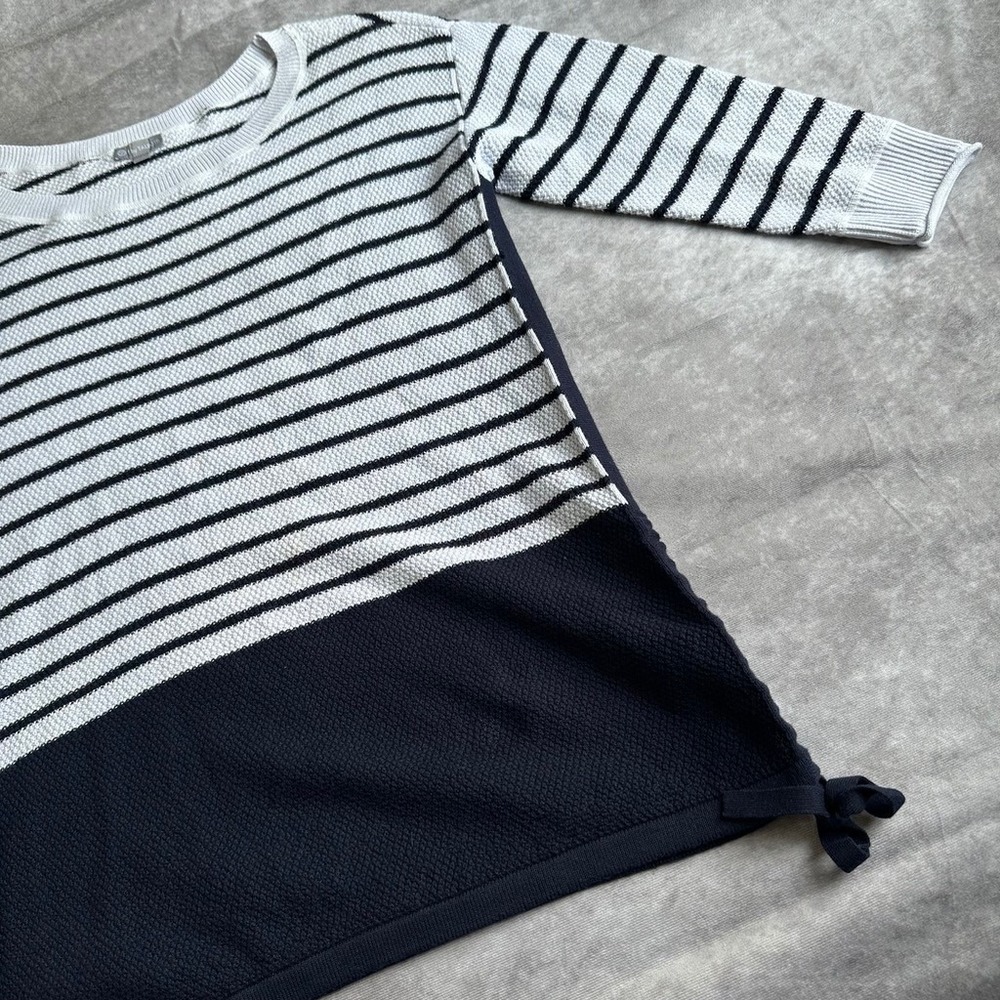 T by Talbots Sweater Womens XS Blue White Striped Colorblock Knit Pullover - Picture 2 of 11